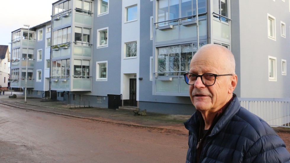Lasse Röst sitter i styrelsen för bostadsrättsföreningen Brusebäck. Där har man nyligen fått information om förändringen, men han tror inte det ska innebära några problem.