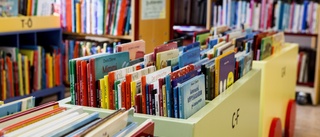 8-årig författare gömde bok på biblioteket
