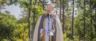 Thomas Petersson är ångerfull • Berättar i intervju om sitt liv med Svenska kyrkan • ”Vet inte vad som kommer att hända nu”
