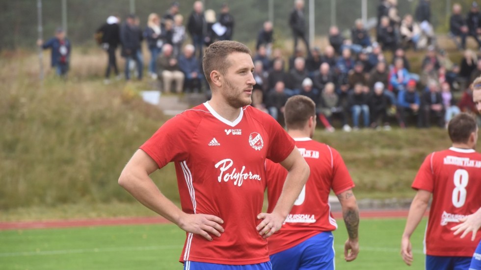 Daniel Gustafsson spelar vidare i Djursdala SK.