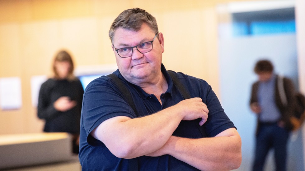 Peter Lundgren i samband med den tidigare rättegången i Jönköpings tingsrätt. I dag döms han av Göta hovrätt till 60 dagsböter för sexofredande. Arkivbild.