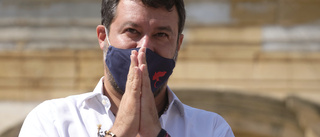 Salvini inför rätta – höll migranter på skepp