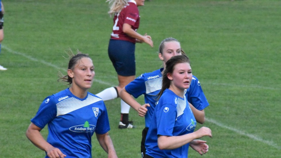 Amanda Sundberg, till vänster, har inlett säsongen starkt i FBSK. 