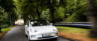 Ger Tesla rätt till att köra hur fort som helst?