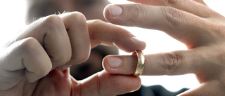 Skilsmässorna ökar i Västervik – giftermålen minskar