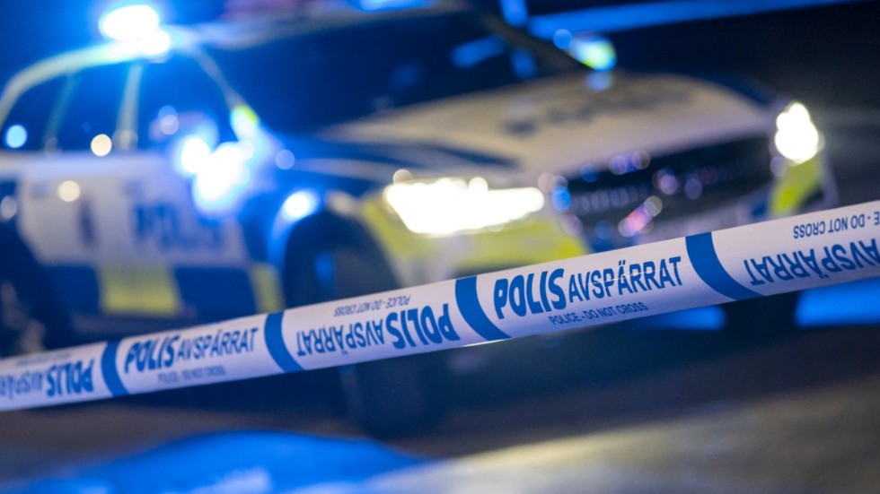 Flera personer har förts till sjukhus efter en grov misshandel i Gävle, uppger polisen.