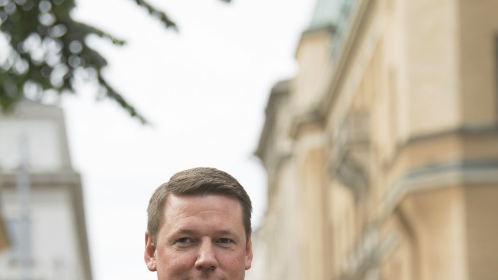 Tobias Baudin är ordförande i fackförbundet Kommunal. Han är född och uppvuxen i Luleå, där han började sitt fackliga engagemang.