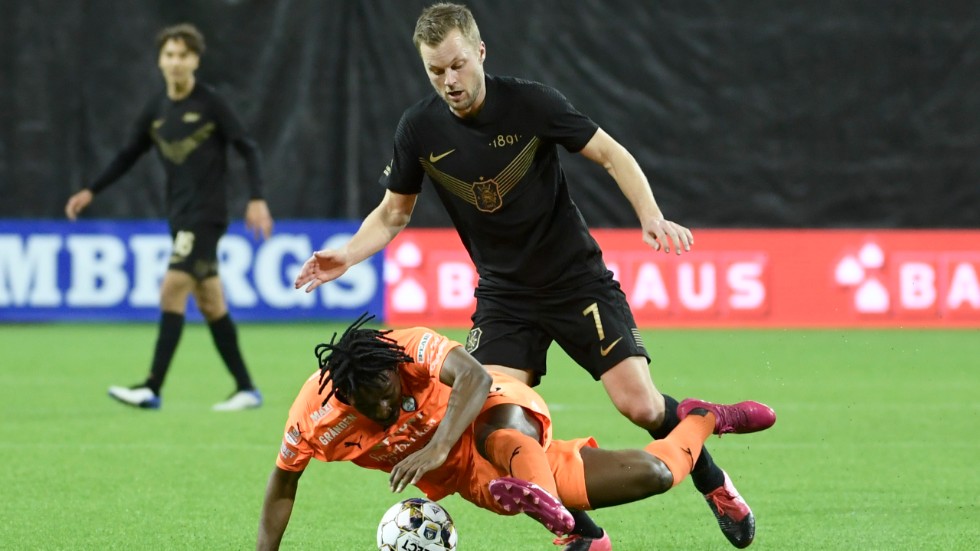 Sebastian Larsson visade vägen i AIK:s 4–0-seger mot AFC Eskilstuna.