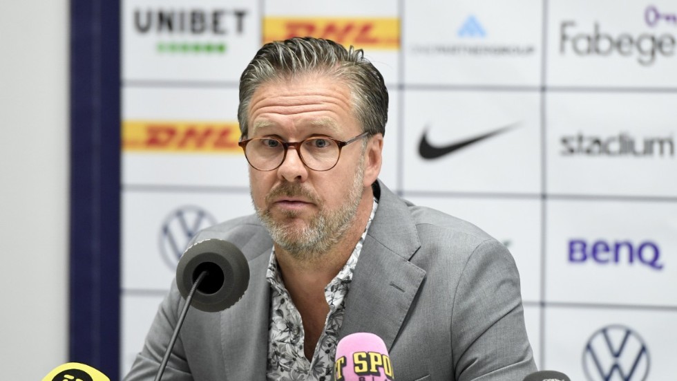Rikard Norling fick sparken från posten som AIK:s tränare tidigare under måndagen.