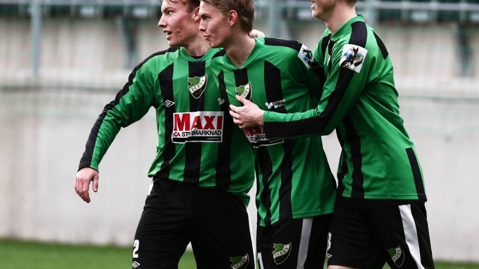 Emil Dagnäs, här i BK Derbys grönsvarta tröja, har öst in mål under våren.