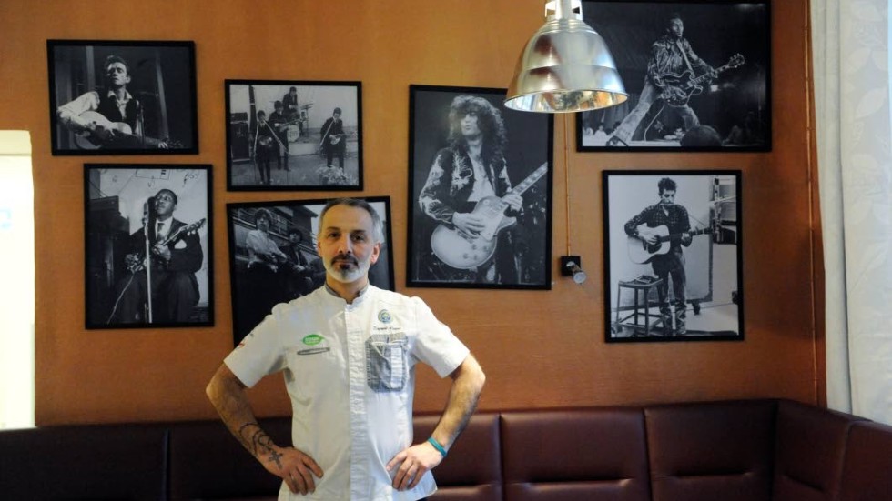 Raymond Hanna öppna Brasserie fängelset. Han driver sedan tidigare restaurang Smak i bostadsområdet Midgård i Västervik