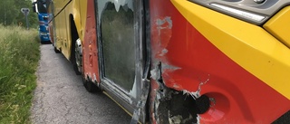 20 passagerare i bussolycka