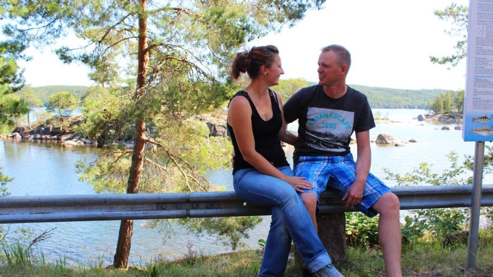 Andrea och Benno Kiessling från tyska Dresden besöker Sverige och njuter bland annat av den natursköna Torpön.
