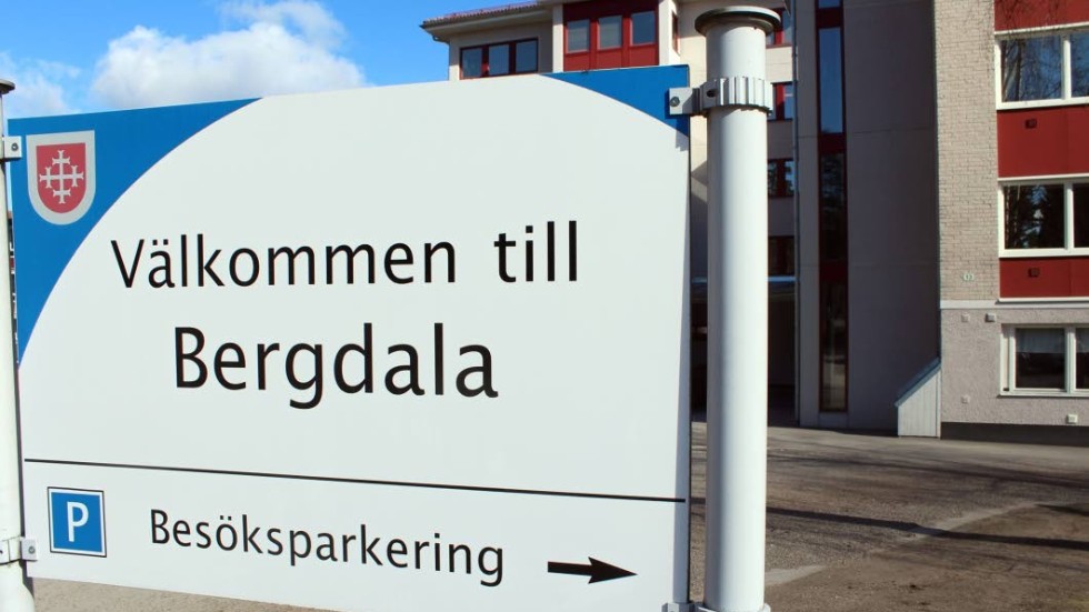 Bakom vård- och omsorgsnämndens underskott på över tolv miljoner kronor gömmer sig positiva resultat. Bland annat för äldreomsorgen på Bergdala.