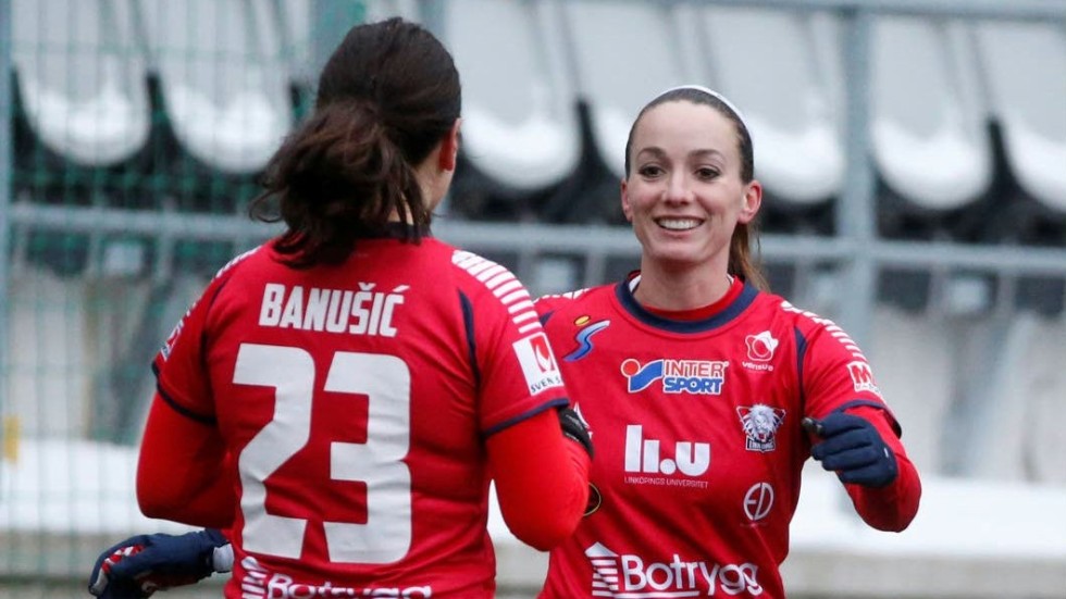 Marija Banusic och Kosovare Asllani var framträdande i 5-0-segern.