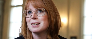 Lööf: Ingen fråga man ska lagstifta om