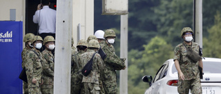 Skottlossning på japansk militärbas