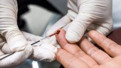 Forskare som tog blodprov på bekanta frias