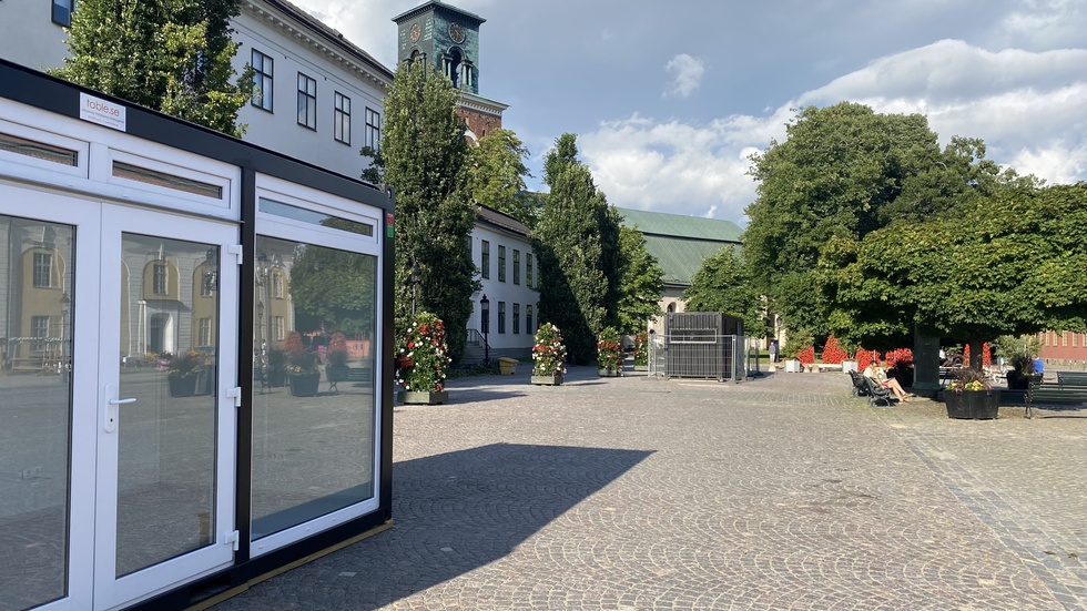 "Till alla er som spyr negativa tankar om Hansastaden respektive Stora torget. Låt allt bli färdigt, sen kan ni återkomma med kommentarer" skriver insändarskribenten.