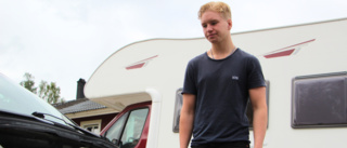 16-årige Hugo förlorade sin vän – bar kistan till den sista vilan