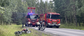 Motorcykel i allvarlig olycka – en person förd till sjukhus