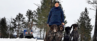 Marielle, 40, drar skidspår i Kiruna – men de har körts sönder