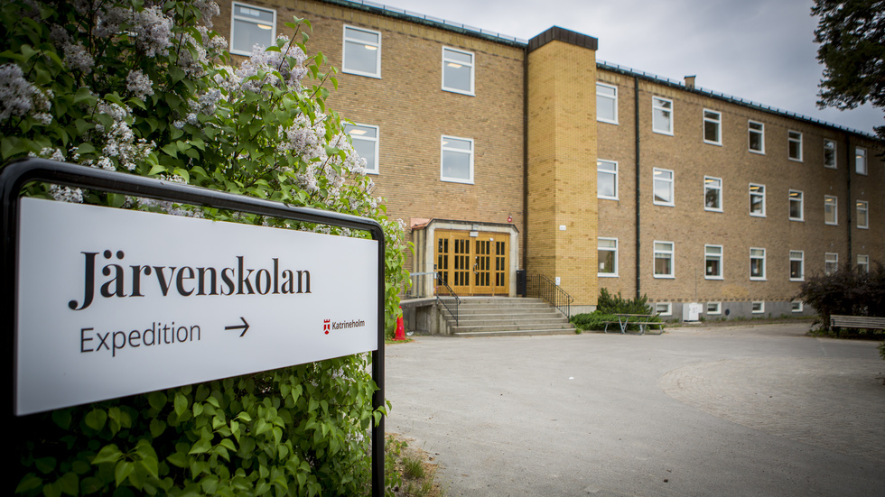 Järvenskolan i Katrineholm. Som i andra skolor bidrar kostnadsutjämningen mellan kommuner till att minska inverkan av olika orters åldersstruktur och sociala förhållanden.  