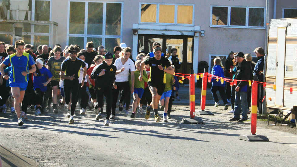 Start of a run at Broarna Runt 2011. 