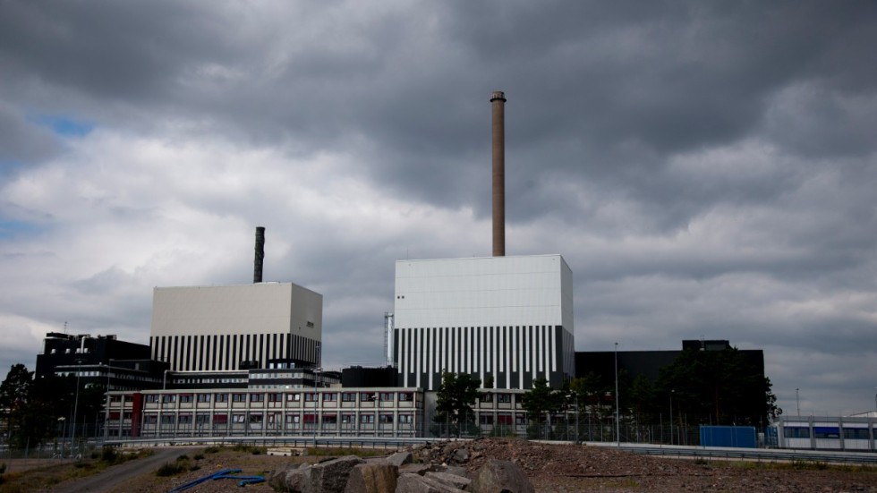 För att bryta den negativa utvecklingen som den rödgröna regeringen är ansvarig för, behöver kärnkraften uppvärderas, skriver Mattias Bäckström Johansson (SD) och Anton Berglund (SD).