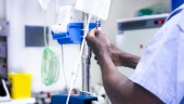 Sjuksköterskebrist stänger vårdplatser i sommar