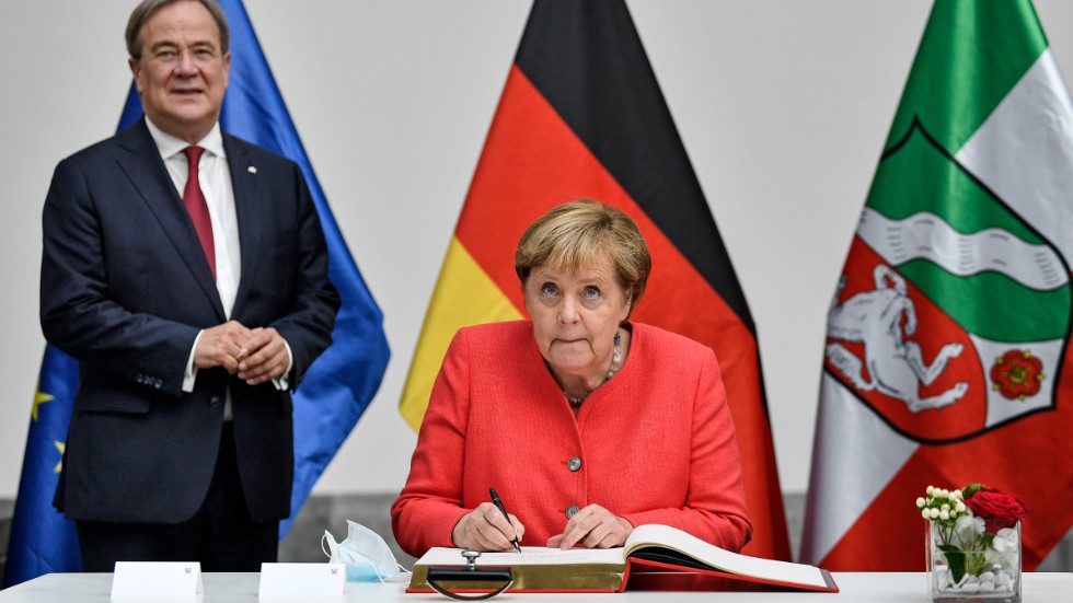 Armin Laschet och Angela Merkel