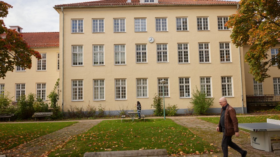 Här, på Vipeholm i Lund, dog nästan en fjärdedel av de manliga patienterna 1941-43, skriver Thomas Kanger.