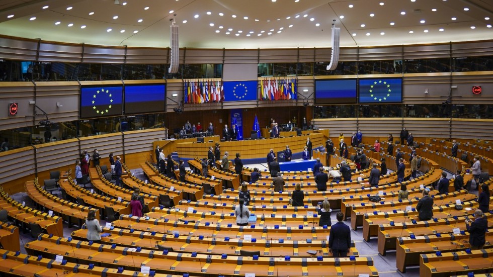 EU-parlamentets ledamöter ska debattera och rösta om sin syn på de planerade vaccinpassen som ska underlätta resandet efter coronapandemin. Arkivfoto.