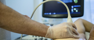 Mälarsjukhusets cancerläkare jobbar på distans – från Grekland: "Ett hemskt experiment"