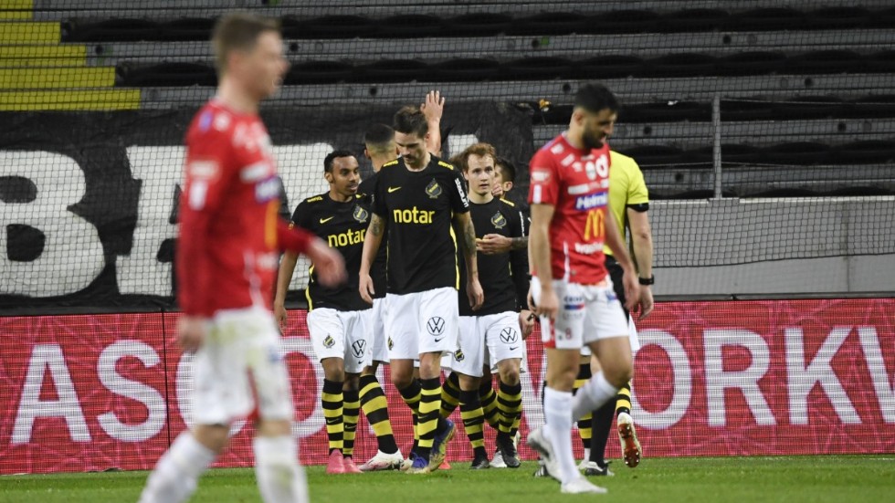 Degerfors deppar och AIK jublar efter Ylätupas 1–0-mål.