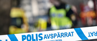 En till sjukhus efter villabrand i Falköping