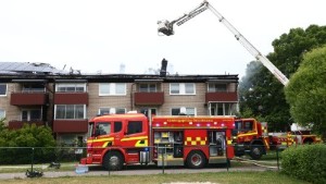 Insats vid brand i flerfamiljshus avslutad