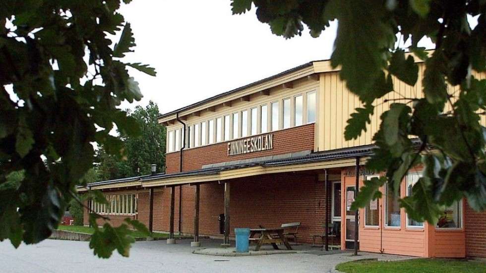 Finningeskolan, liksom de andra kommunalt drivna skolorna i Strängnäs, måste ta emot alla, inte bara de elever vars föräldrar väljer den skolan. 
