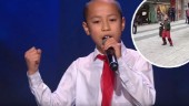 TV: Här får sångtalangen Henrik Phung alla att häpna på Stockholms gator