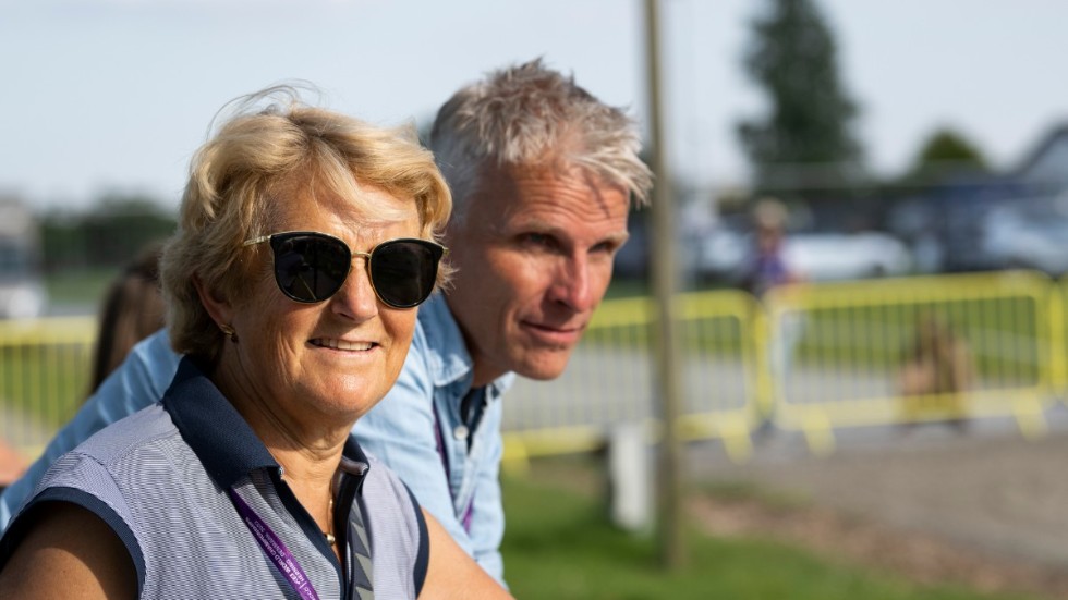 Maria Gretzer och Christian Olsson, sedan tio år ett radarpar när Radiosportens sänder ridsport.