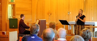 Värmande toner i Vidsels kyrka