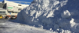 Snöhögar ställer till det vid hockeymatcher