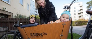 De sålde bilen och köpte el-lådcykel