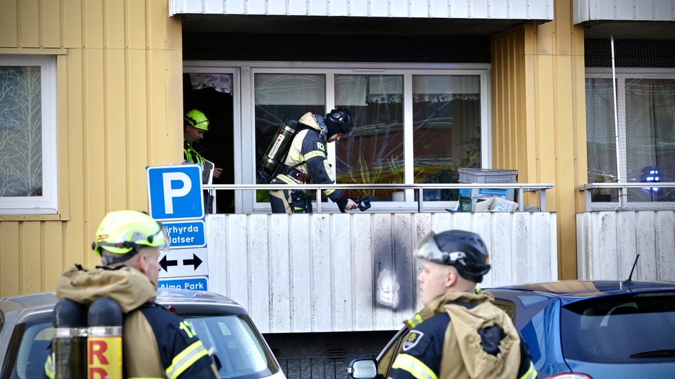 Brand På Balkong I Flerfamiljshus