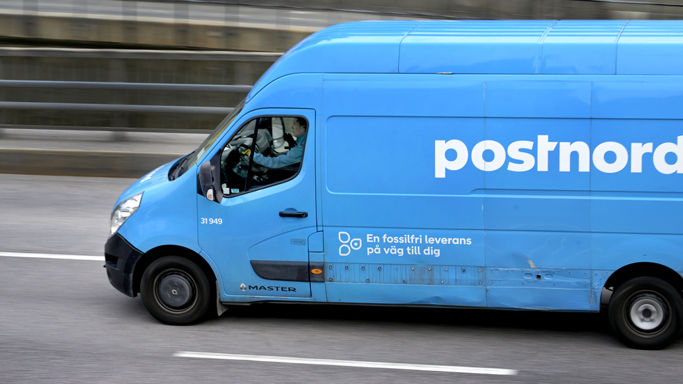 "Det är tråkigt att insändaren upplever att han som bor på landet har en sämre service", skriver Postnord som svar på en tidigare insändare. 