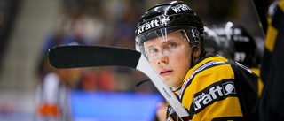 Vann guld med AIK – nu stannar forwarden utomlands