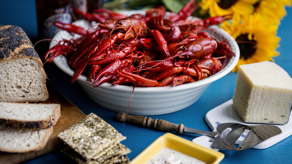 There's more to a crayfish party than just digging into those crustaceans with wild abandon. It’s a full-on cultural experience that’ll tickle your taste buds and stress-test your seafood etiquette in equal measures.  