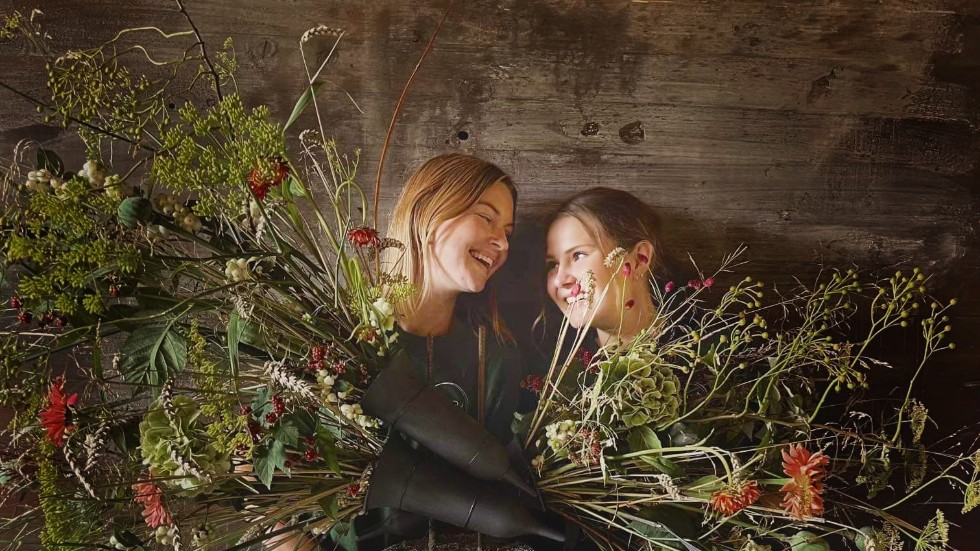 Floristerna Ellen Andersson och Amanda Daun ställde upp i Floramästerskapen i Helsingborg.