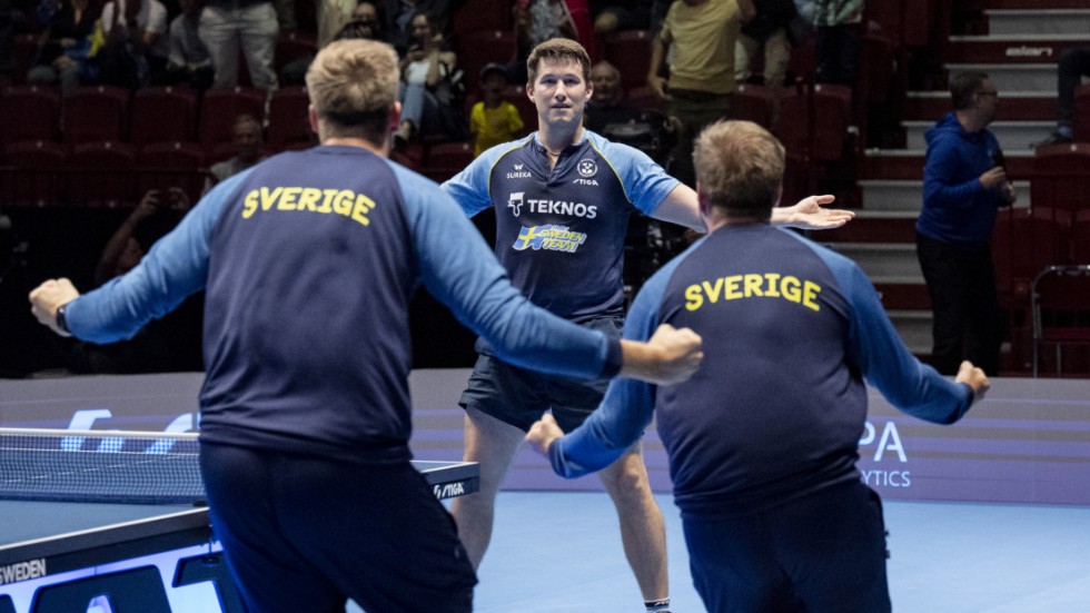 Sveriges Kristian Karlsson jublar efter segern mot Ungern.
