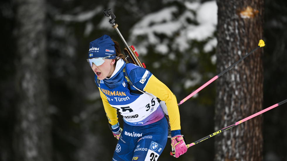 Linn Persson under söndagens distanslopp i Östersund.